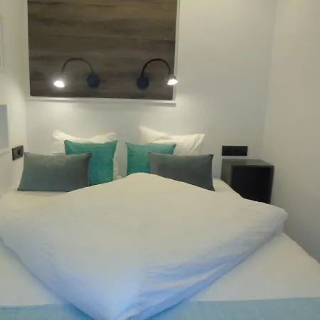 Mocalma Iris * Benalmádena