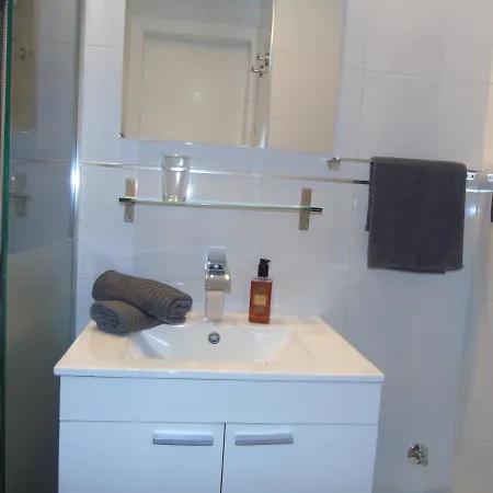 Mocalma Iris Apartament *